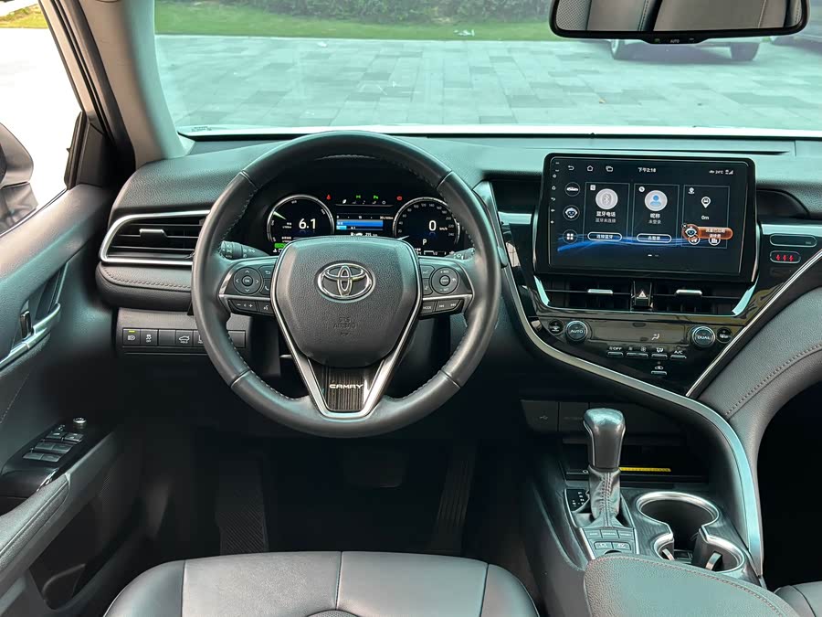 Toyota Camry 2022 car image #7