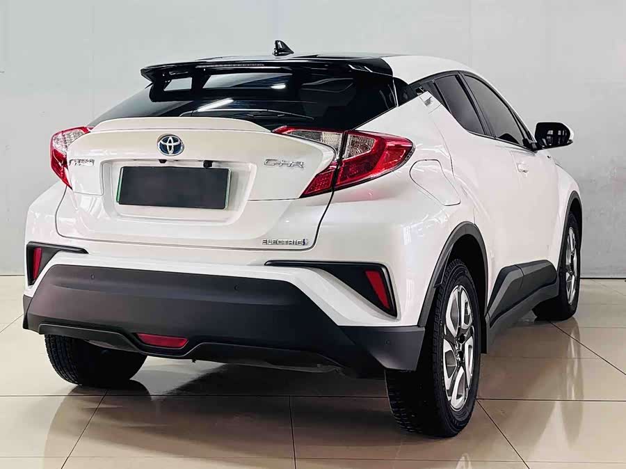 Toyota C-HR EV 2021 immagine di auto #7