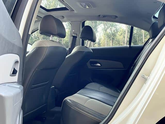 Chevrolet Cruze 2012 #7 Chevrolet Cruze 2012 car image #7