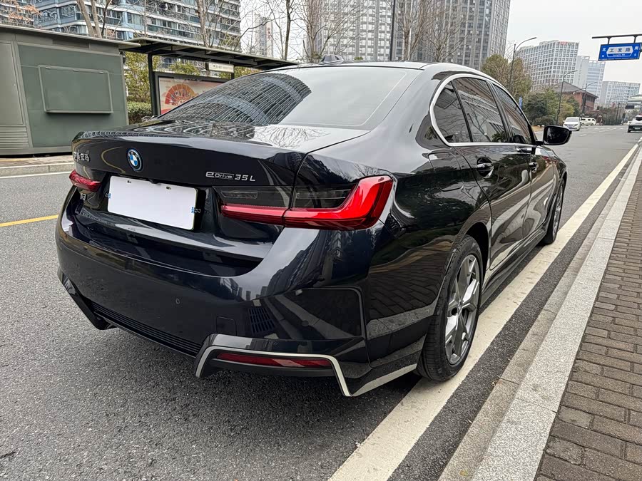 BMW i3 2024 #7 BMW i3 2024 car image #7