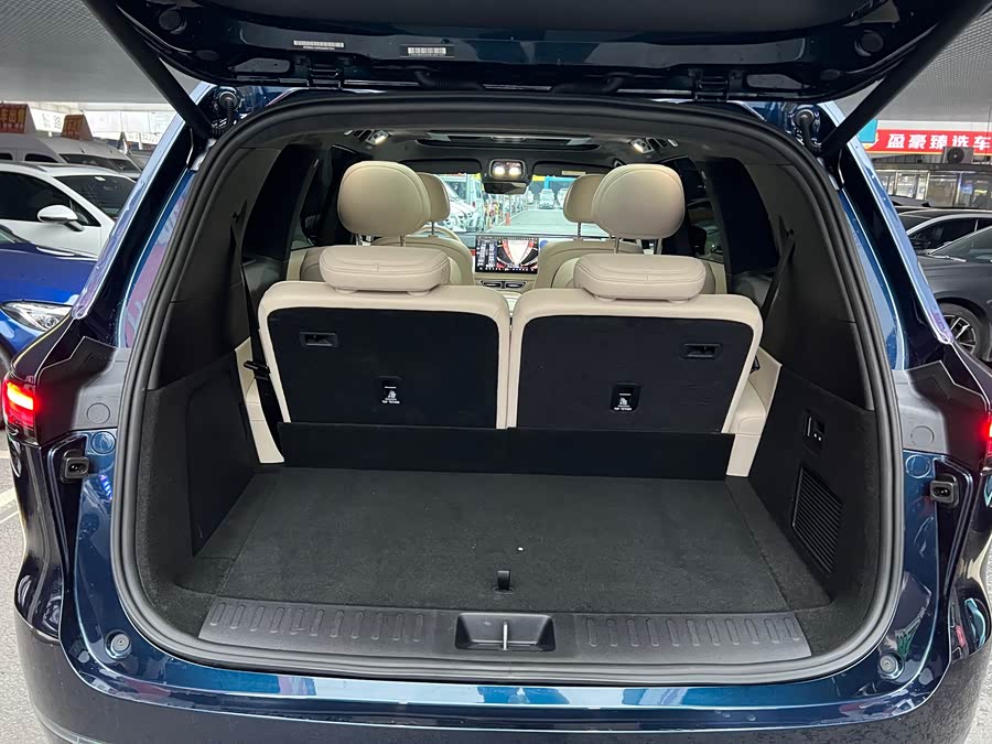 Deepal S09 2025 immagine di auto #7