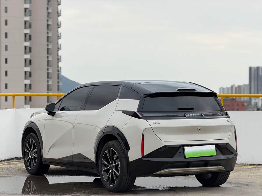 Zeekr X 2024 car image #7