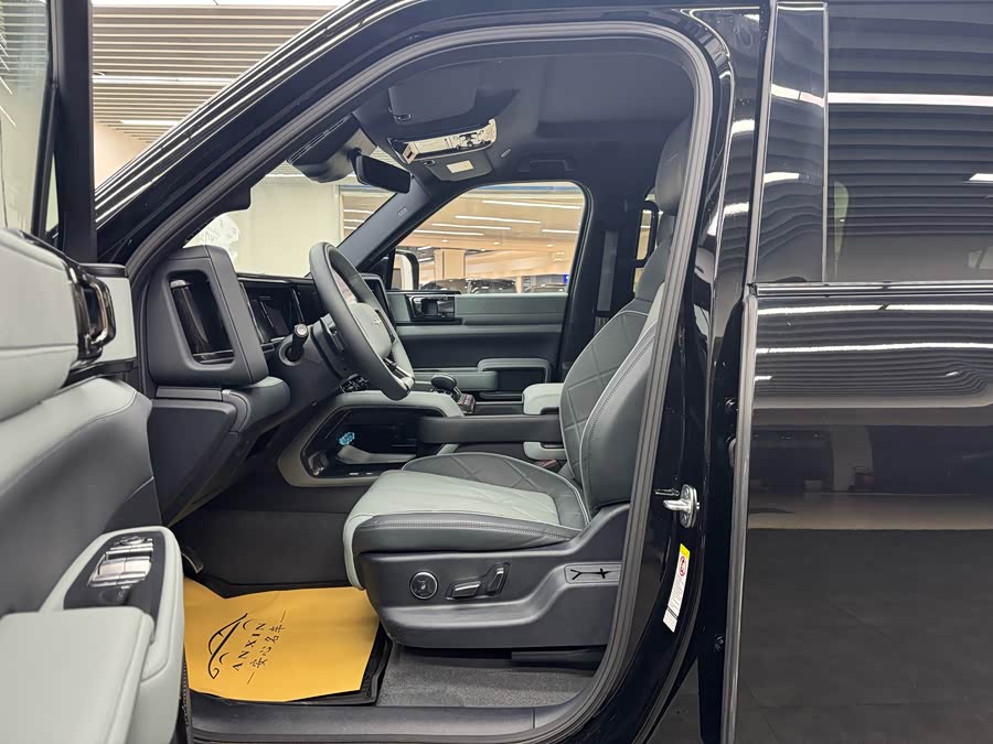 FangChengBao Leopard 5 2025 car image #7