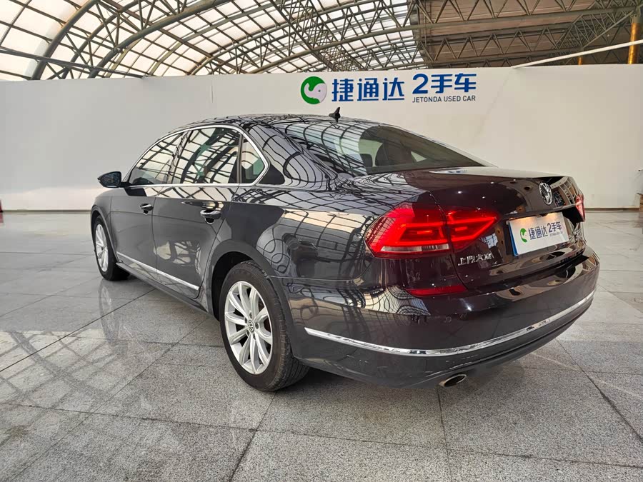 Volkswagen Passat 2018 car image #7