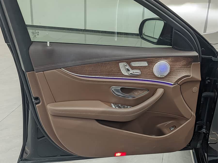 Mercedes-Benz E Class 2021 car image #7
