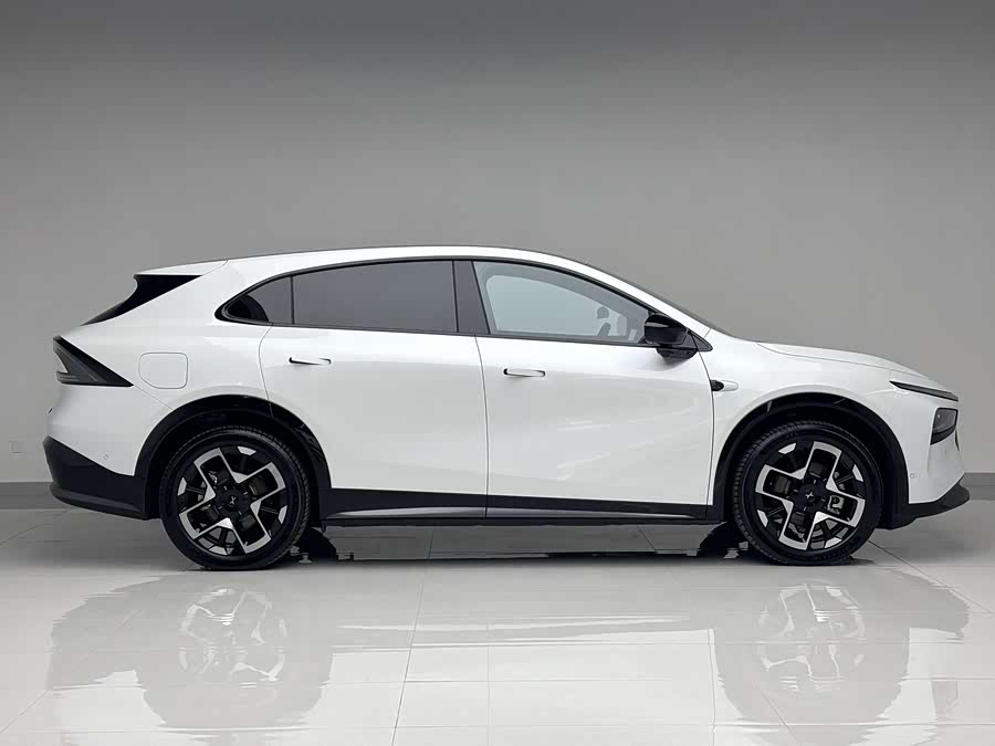 Xpeng G7 2025 immagine di auto #7