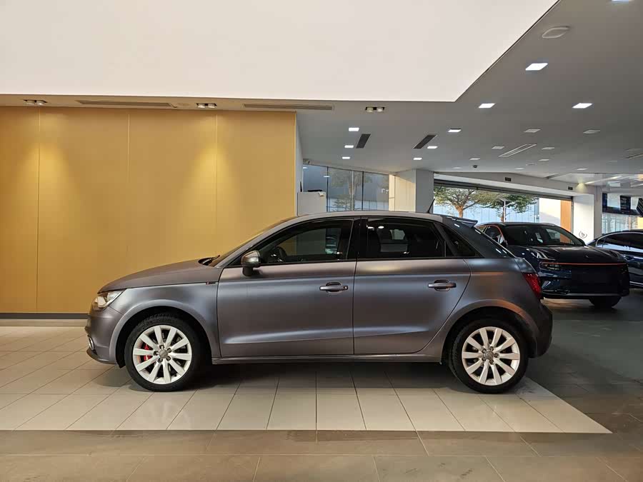 Audi A1 2013 car image #7