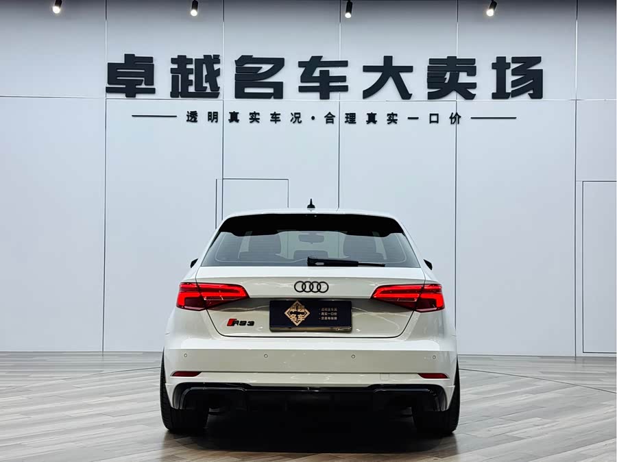 Audi A3 2019 car image #7
