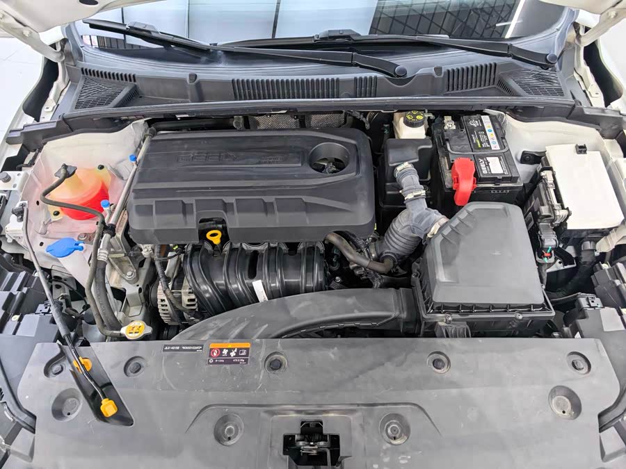 GEELY Emgrand 2022 car image #7