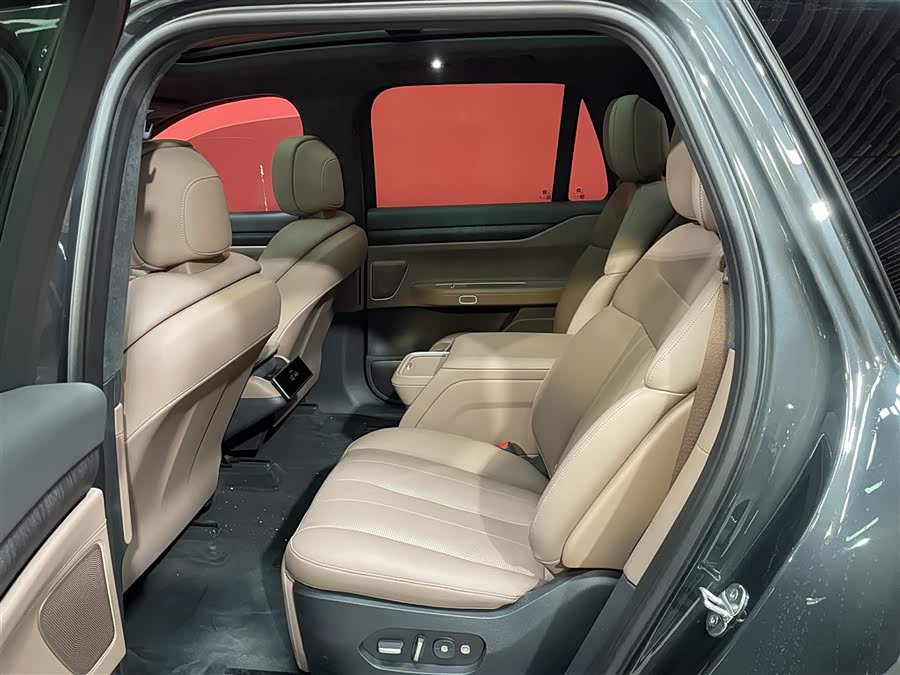 蔚来 蔚来ES8 2024 汽车图片 #7