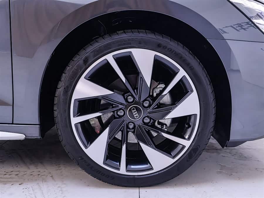 Audi A3 2024 car image #7