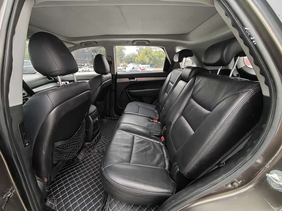 Kia Sorento 2013 car image #7