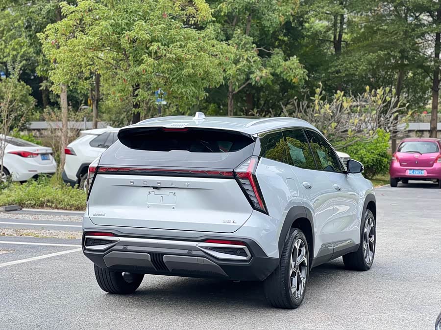 GEELY Boyue L 2023 car image #7