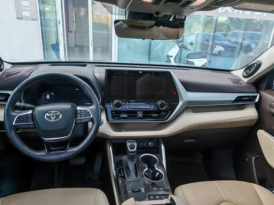 Toyota Highlander 2022 #7 Toyota Highlander 2022 car image #7