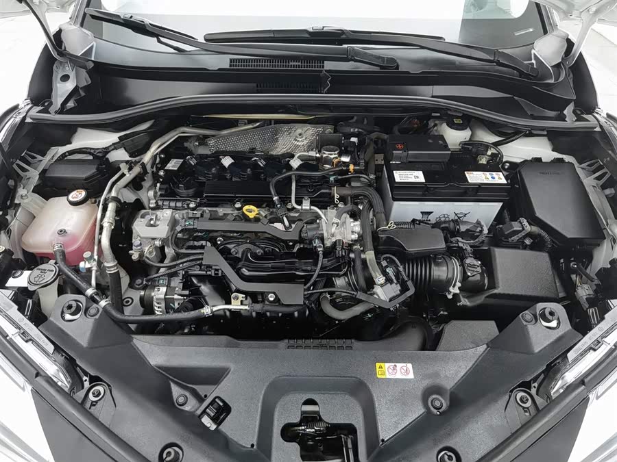 Toyota C-HR 2022 car image #7