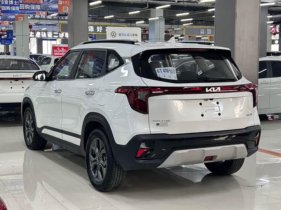 Kia Seltos 2023 immagine di auto #7