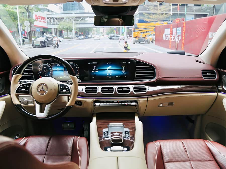 Mercedes-Benz Maybach GLS 2021 car image #7