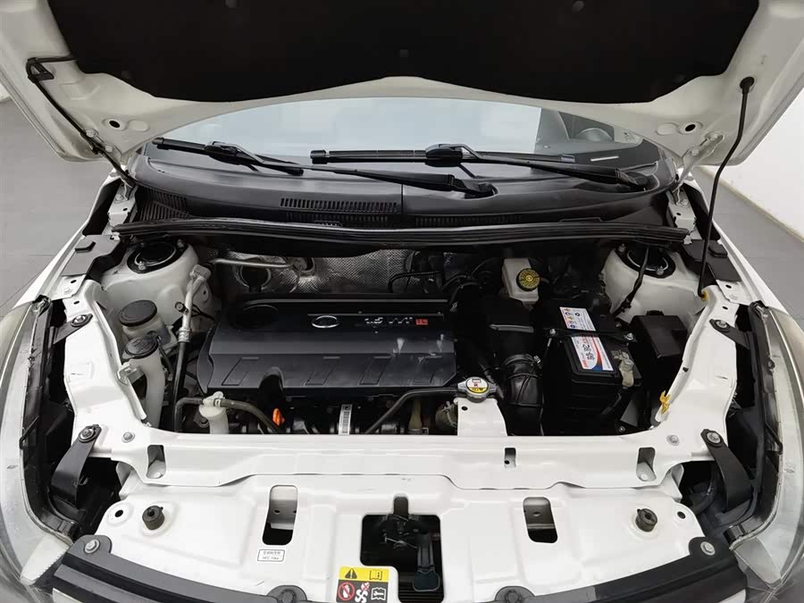 Great Wall M4 2014 car image #7