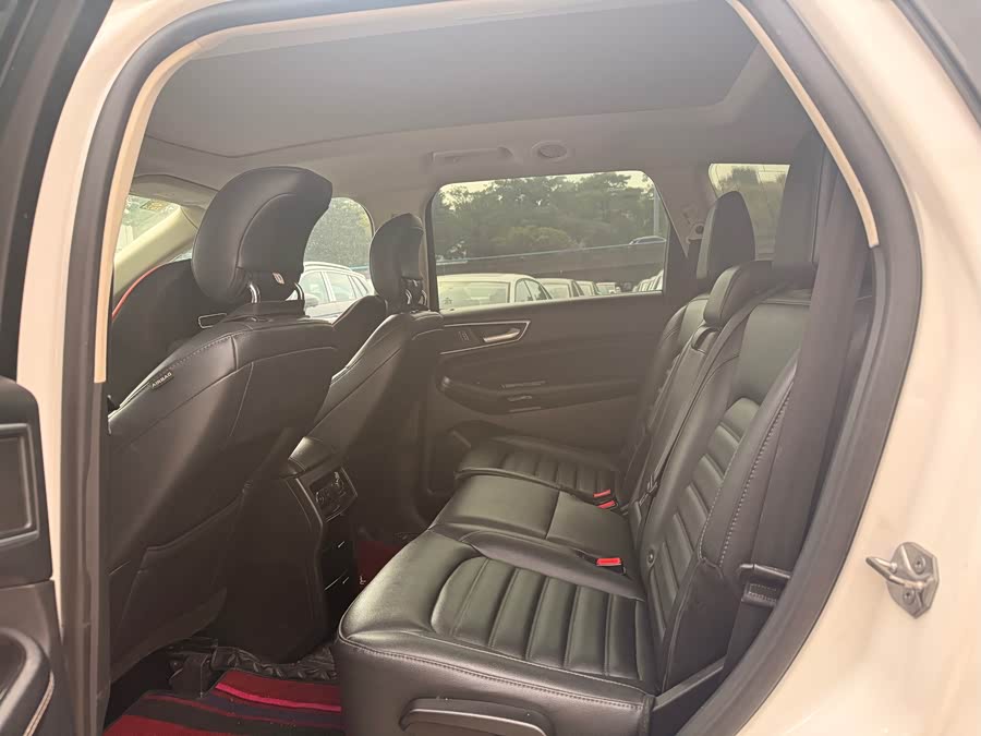 Ford Edge 2020 immagine di auto #7