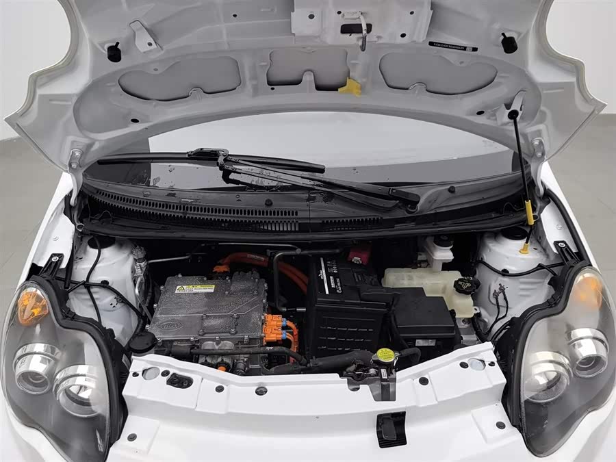 BYD e1 2020 #7 BYD e1 2020 car image #7