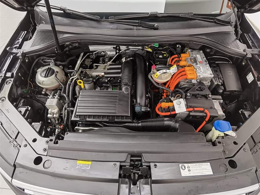 Volkswagen Tiguan L New Energy 2020 изображение автомобиля #7