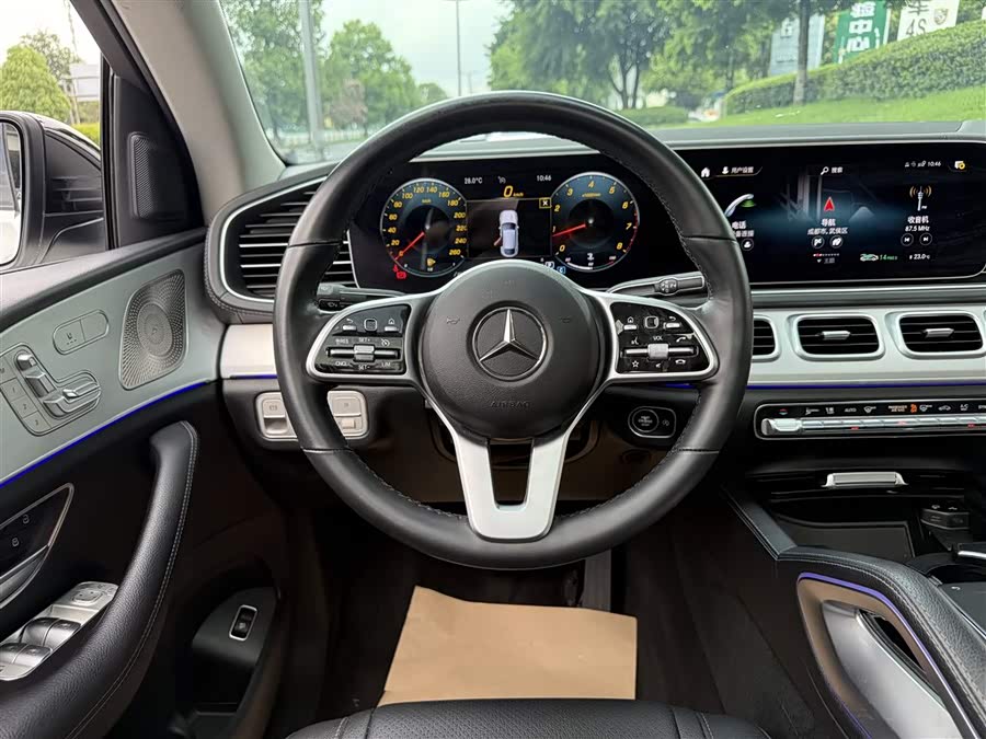 Mercedes-Benz GLE Coupe car image #7