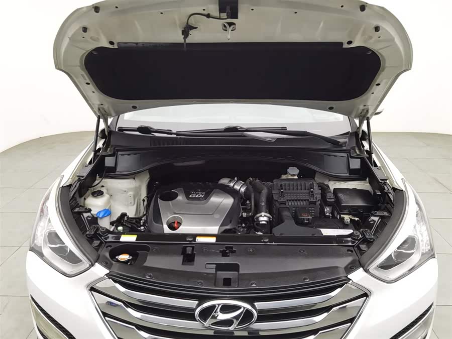 Hyundai Santa Fe 2016 car image #7