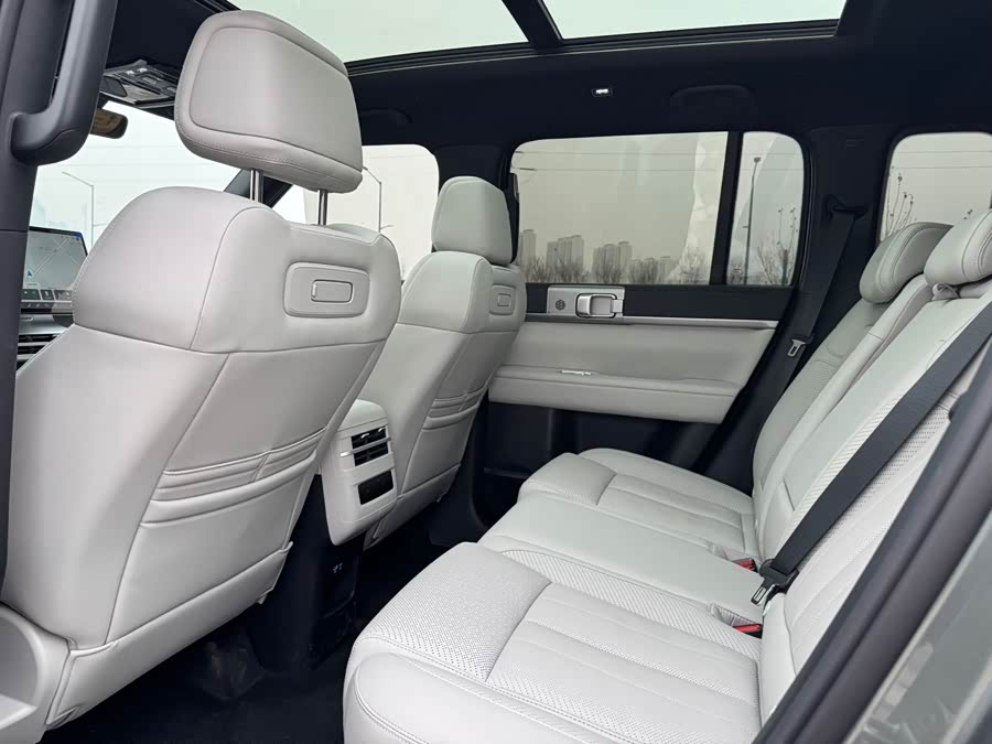 FangChengBao Tiger 7 2025 car image #7