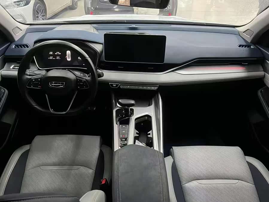 GEELY Preface 2020 #7 GEELY Preface 2020 car image #7