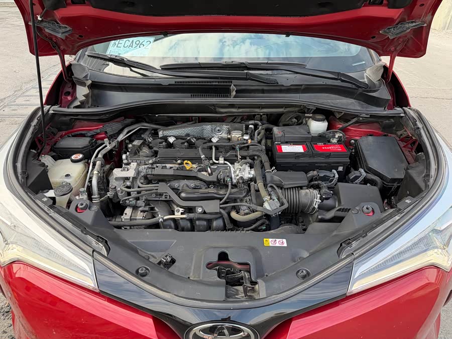 Toyota C-HR 2020 immagine di auto #7