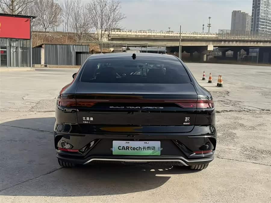 BYD Han 2025 car image #7