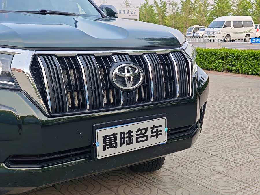 Toyota Land Cruiser Prado 2018 car image #7