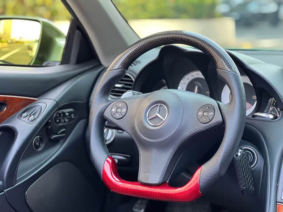 Mercedes-Benz SL Class 2011 car image #7