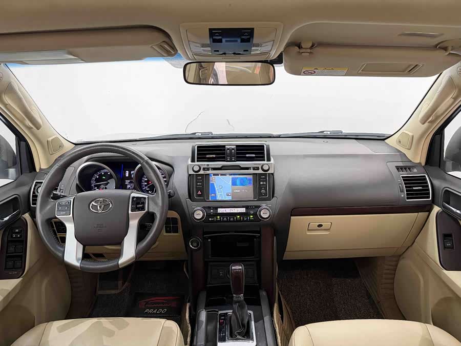 Toyota Land Cruiser Prado 2017 immagine di auto #7