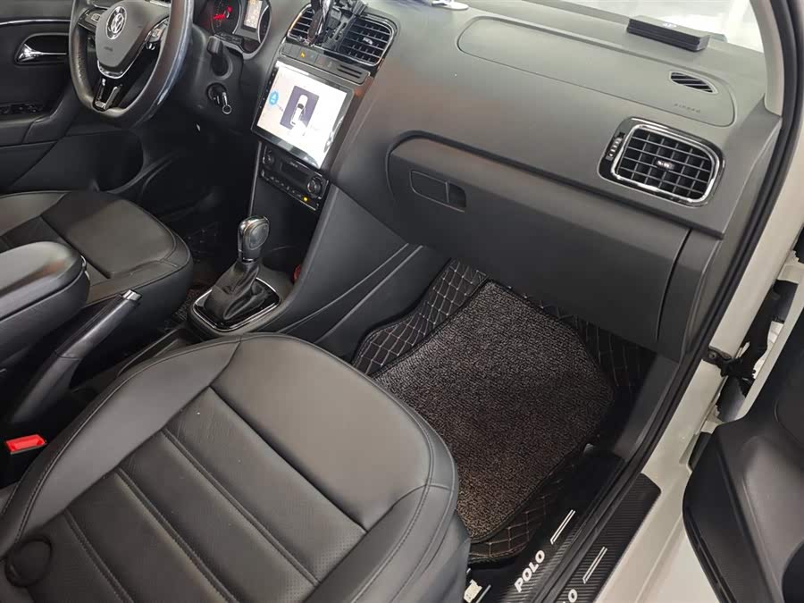 Volkswagen Polo 2018 immagine di auto #7