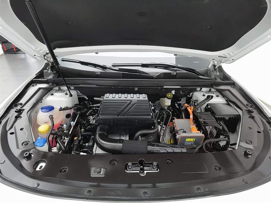 Jetour X70 C-DM 2024 car image #7