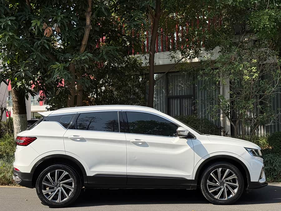 GEELY Coolray 2019 #7 GEELY Coolray 2019 car image #7