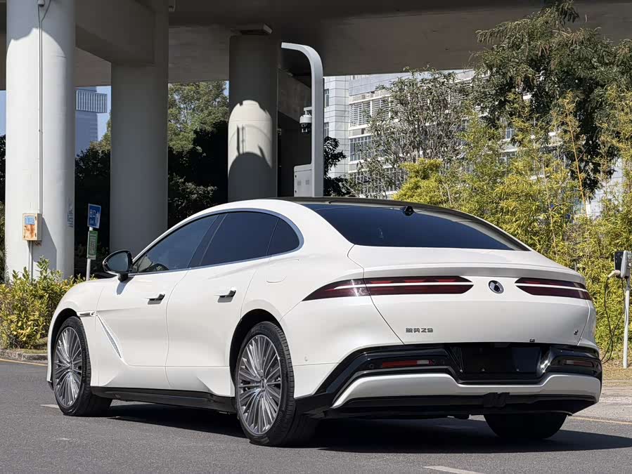 Denza Z9 2024 #7 Denza Z9 2024 immagine di auto #7