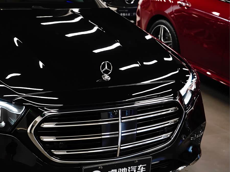 Mercedes-Benz E Class 2025 car image #7