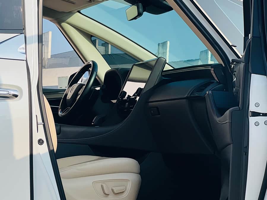 Toyota Vellfire 2023 #7 Toyota Vellfire 2023 immagine di auto #7