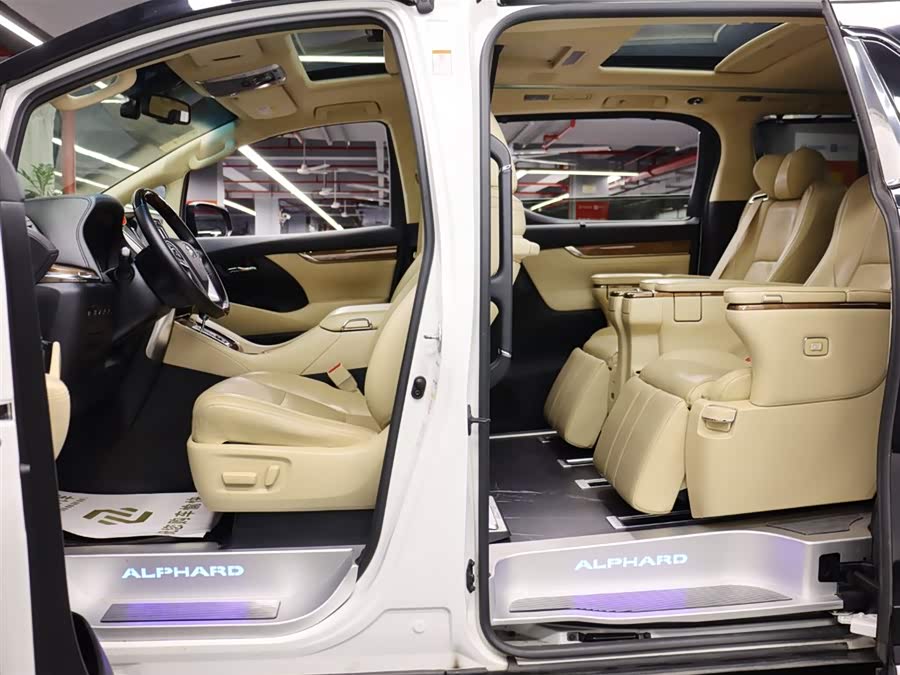 Toyota Alphard 2016 car image #7