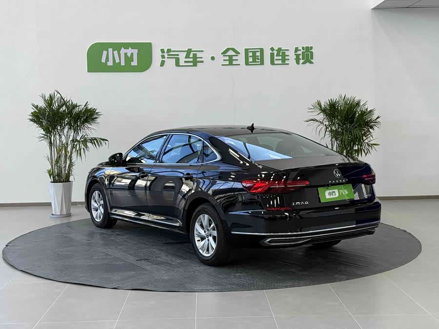 Volkswagen Passat 2021 car image #7
