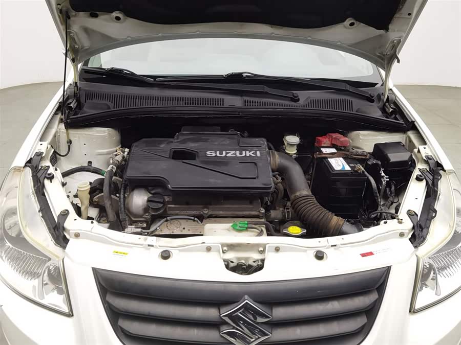 铃木 天语 SX4 2012 汽车图片 #7