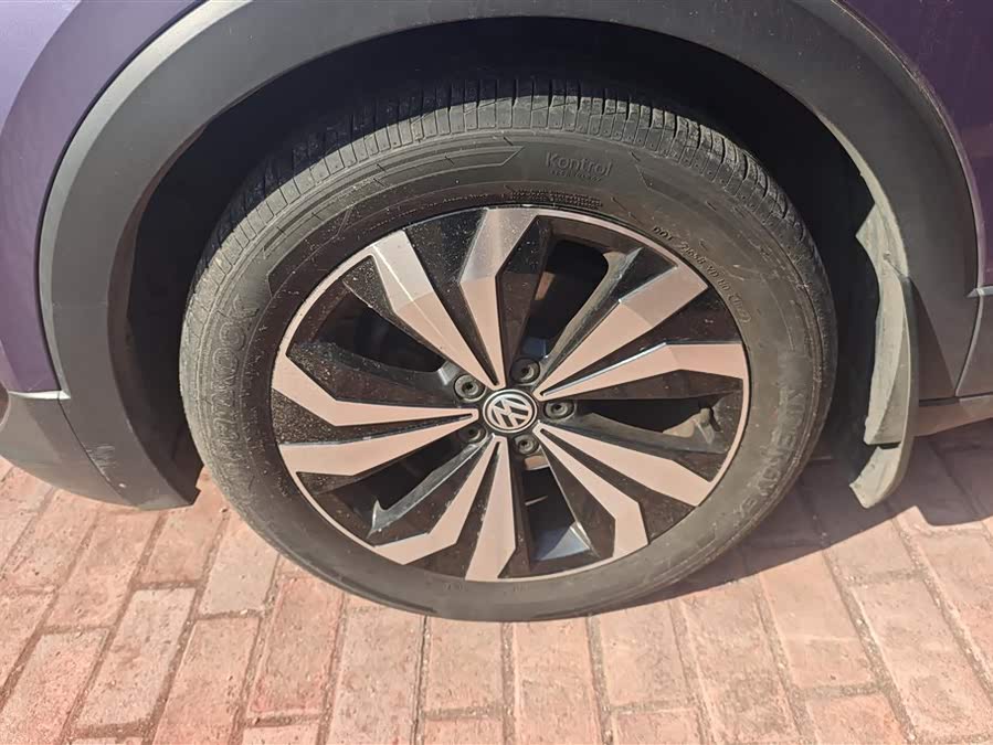 Volkswagen T-Cross 2019 car image #7