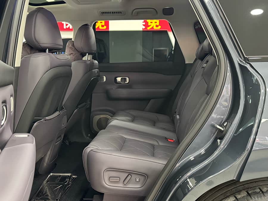 零跑汽车 零跑C16 2025 汽车图片 #7