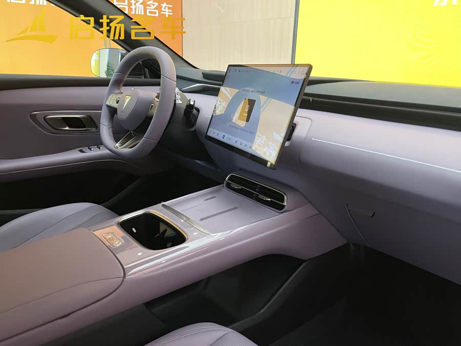 Deepal L06 2025 imagen de coche #7