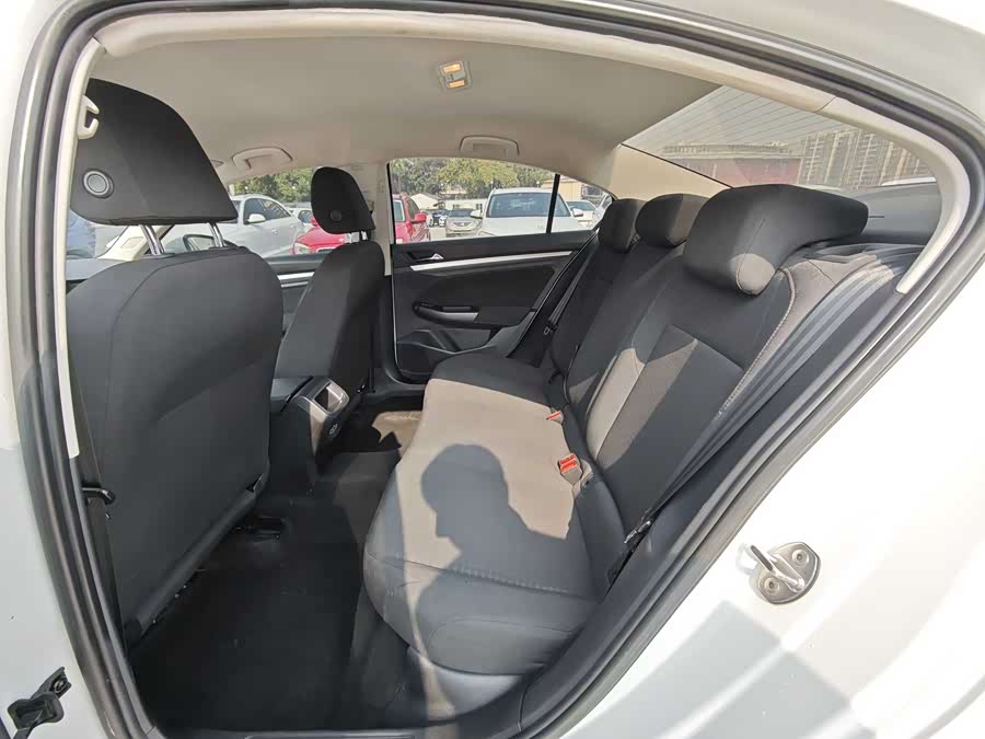 Volkswagen Bora 2022 imagem de carro #7