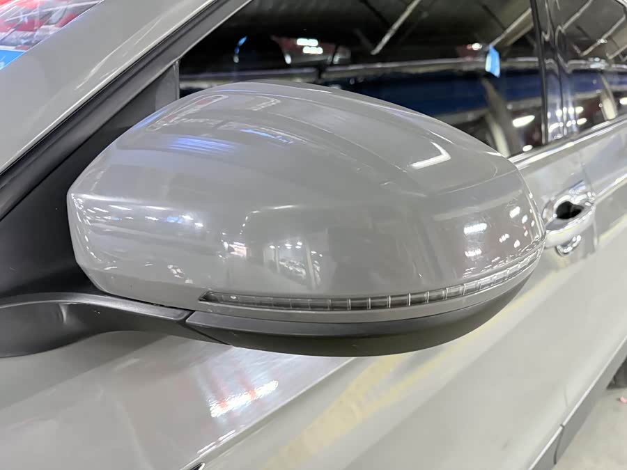 Volkswagen T-Cross 2019 car image #7