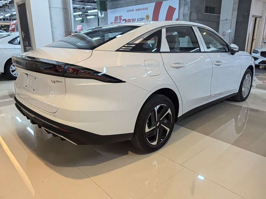 GEELY #7 GEELY car image #7