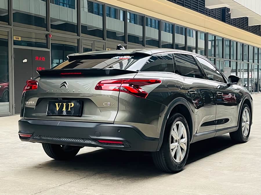Citroen C5 X 2024 car image #7